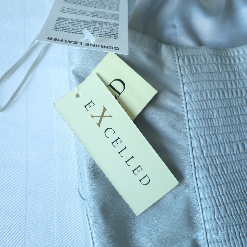 NWT Excelled Genuine Leather Halter Crop Top - Picture 5 of 11